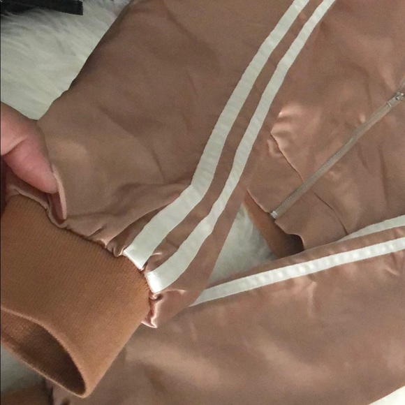 Meshki jacket - Picture 3 of 3